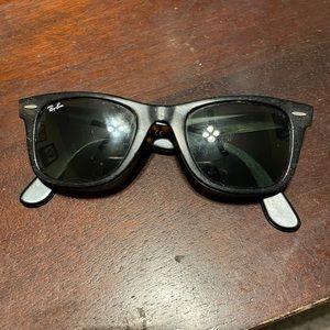 Ray-Ban Wayfarer Sunglasses